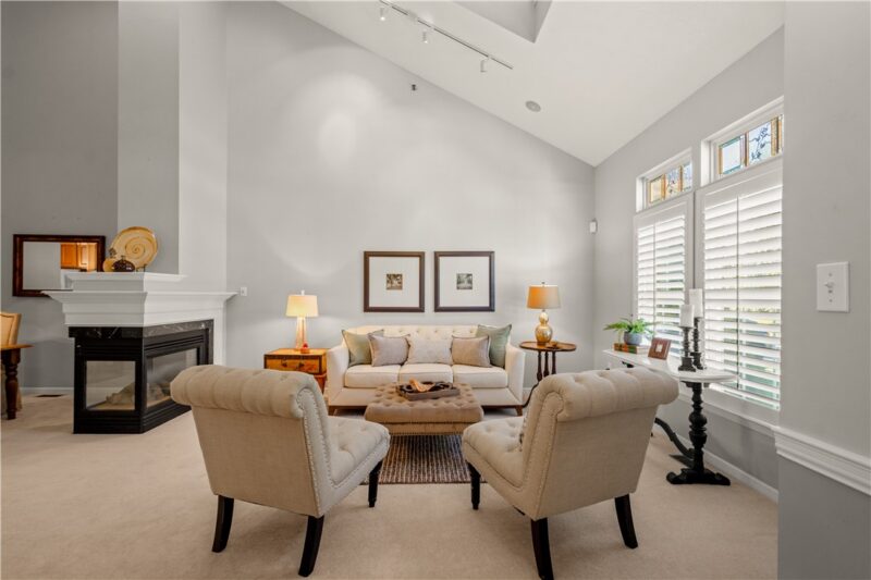 1110 Linden Vue Dr — photo 3