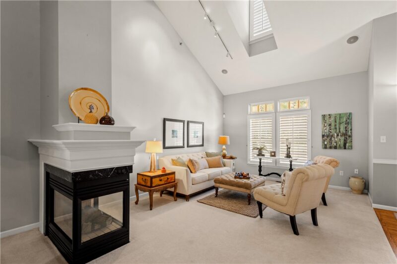 1110 Linden Vue Dr — photo 4