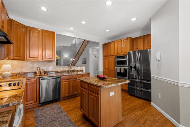 1110 Linden Vue Dr — photo 8