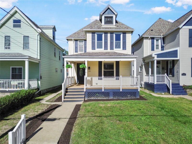 143 Blackhawk St