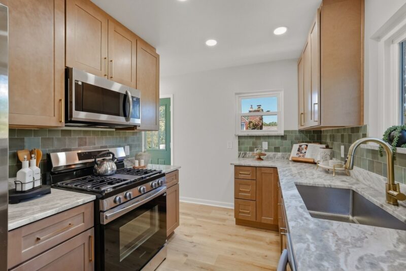 446 Thompsonville ROAD — photo 7