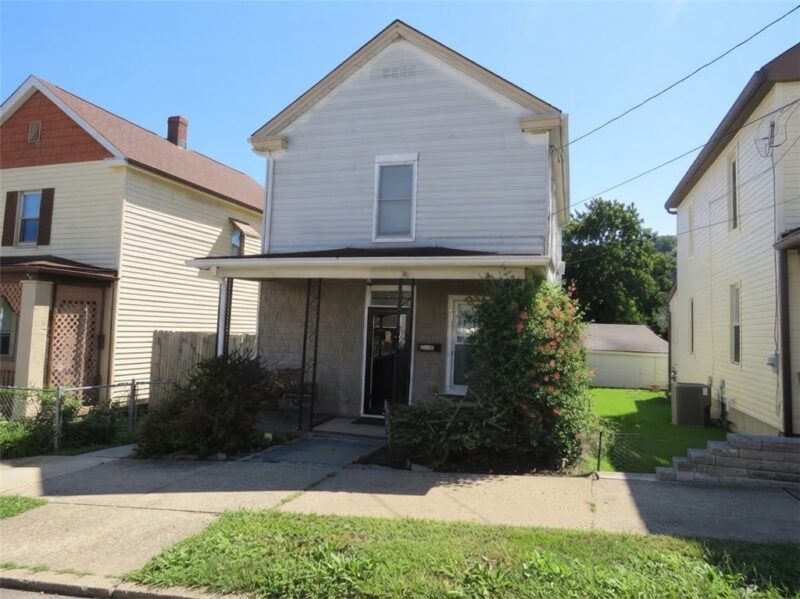 530 Chartiers Ave