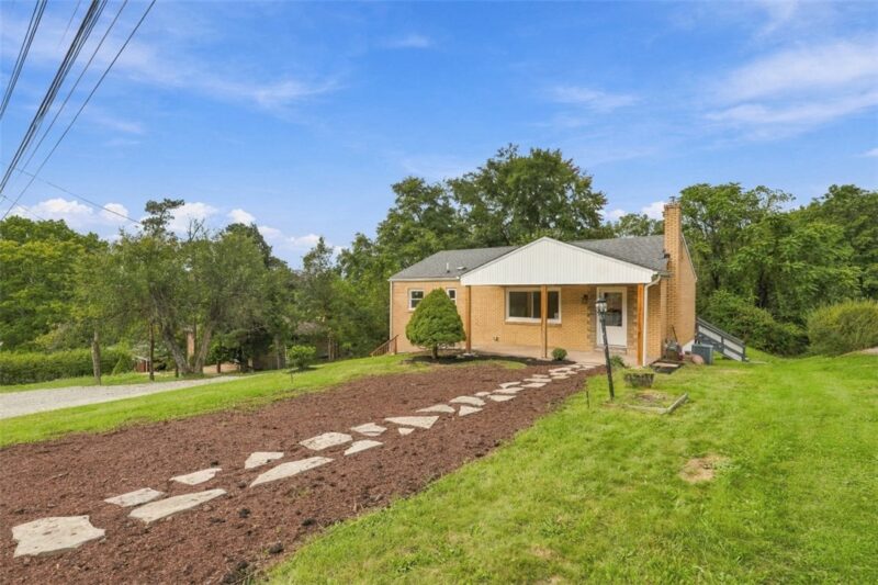 26 Sterling Dr — photo 4