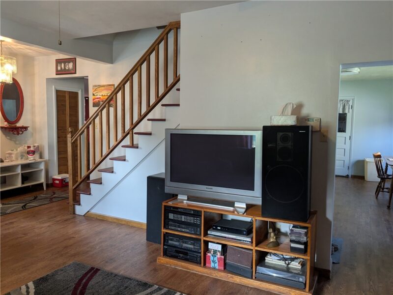 269 N Morrow St — photo 7