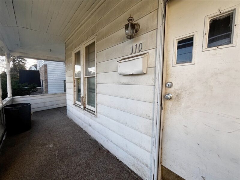 110 Cleveland St — photo 3
