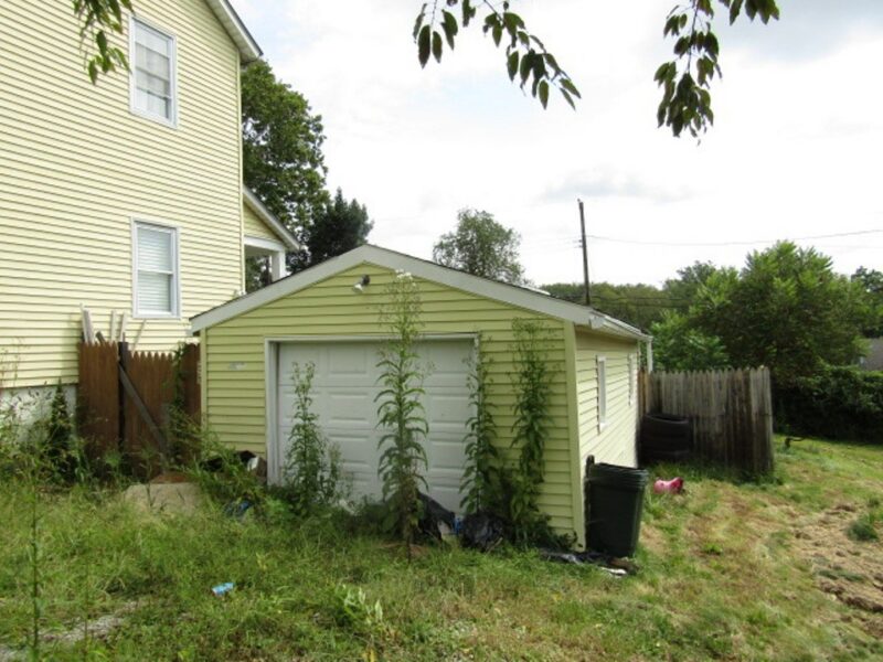 132 Pine St — photo 4