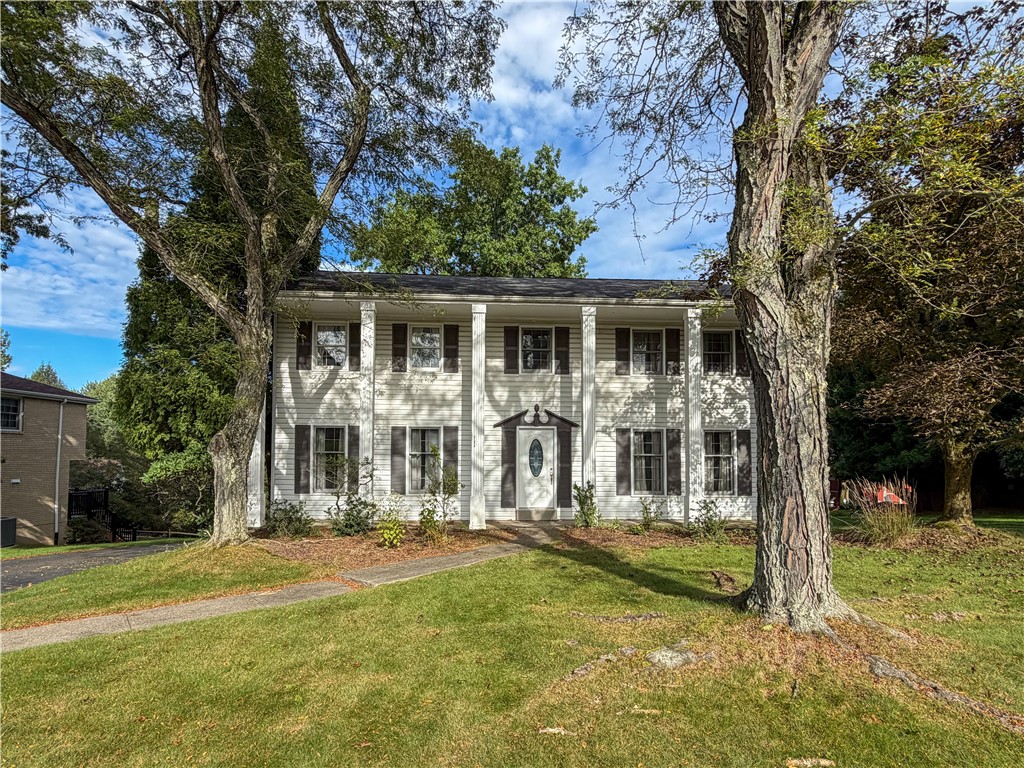 210 Courtney Pl — photo 1