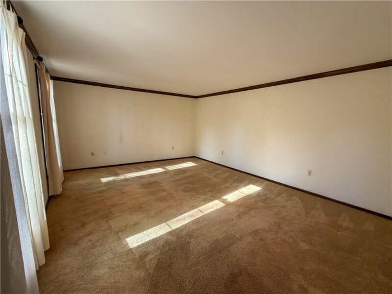 210 Courtney Pl — photo 5