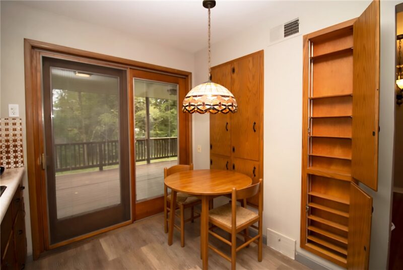 2203 Hemlock Drive — photo 4