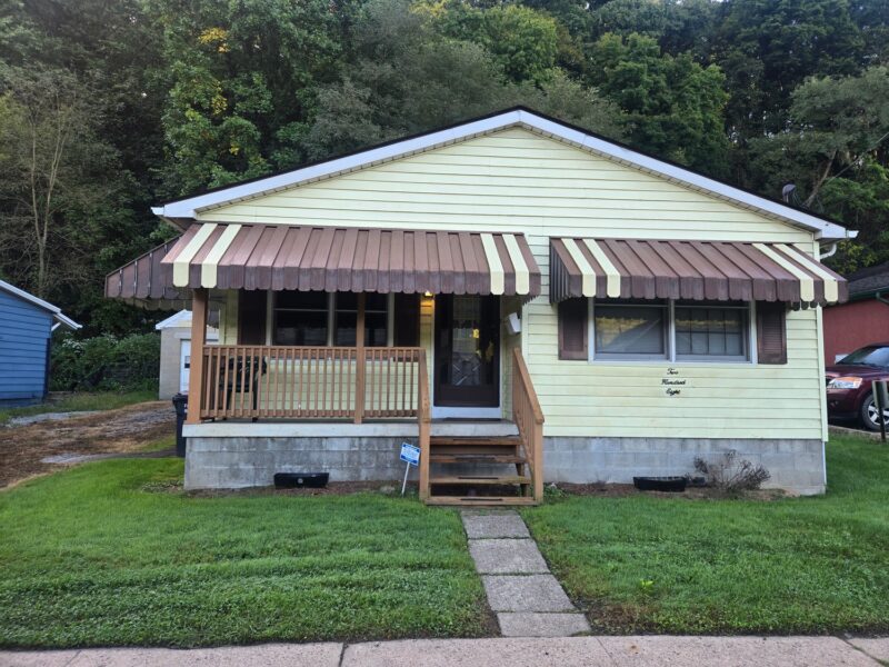 208 5th Ave.