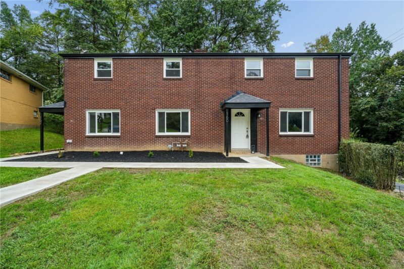 160-162 Faybern Dr