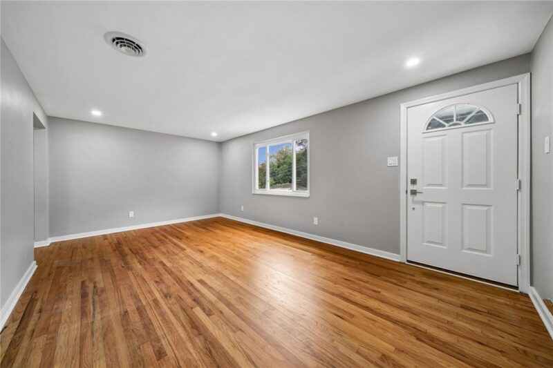 160-162 Faybern Dr — photo 4