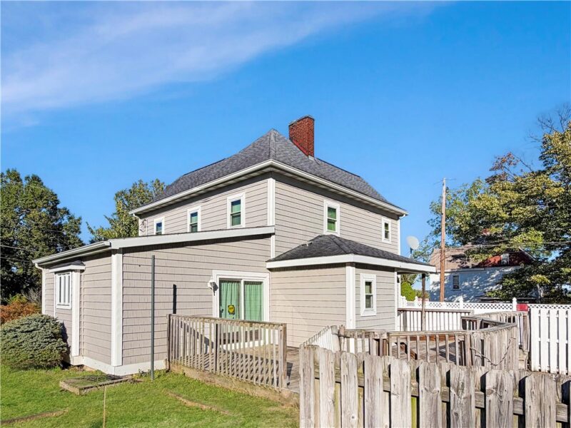 1501 W State St — photo 4