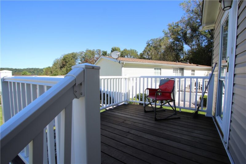 122 Eagle Pointe Dr — photo 5