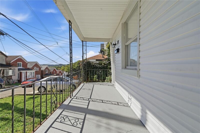 80 Mckinnie Ave — photo 4