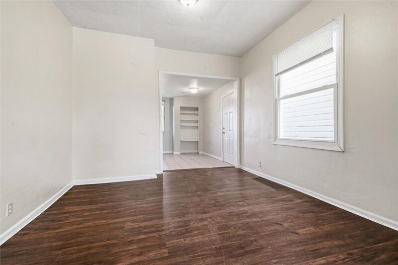 80 Mckinnie Ave — photo 8