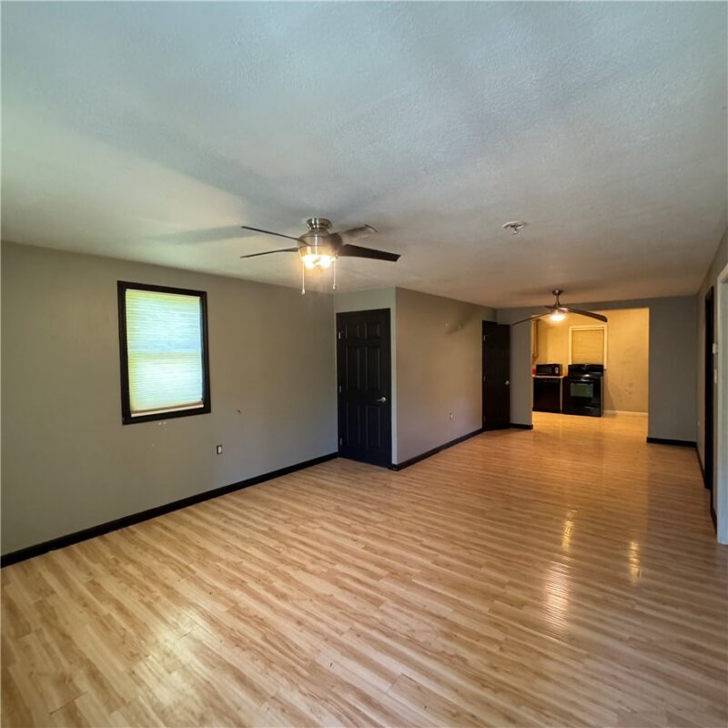 48 Briggs St — photo 2