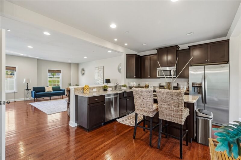 707 Freedom Dr — photo 8