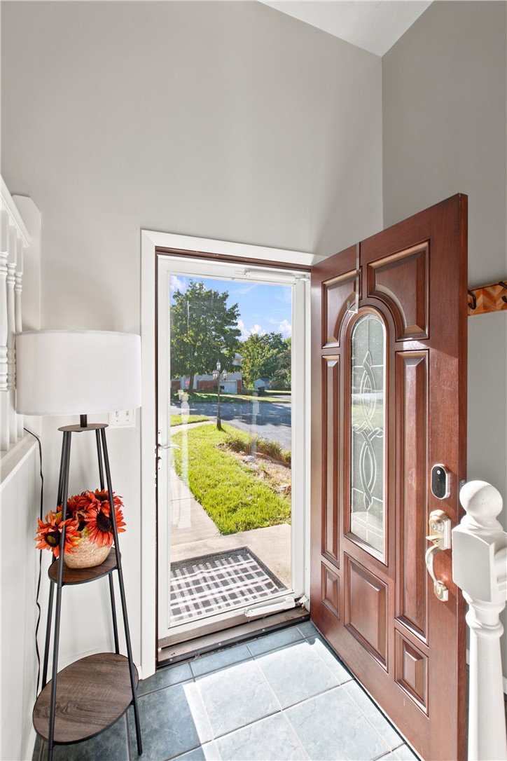 598 Joan Street — photo 4