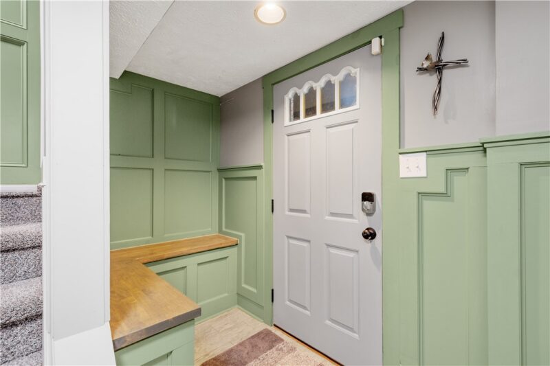 303 Sonnybrook Ct — photo 4