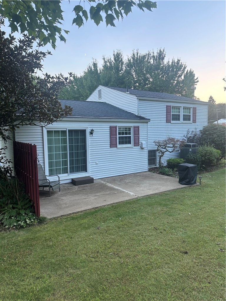 117 Highland Dr — photo 2