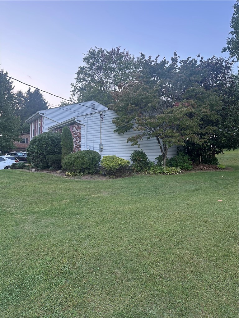 117 Highland Dr — photo 3