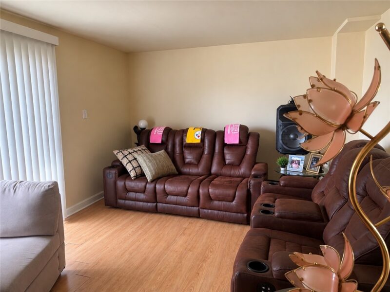 316 Enright Ct — photo 5