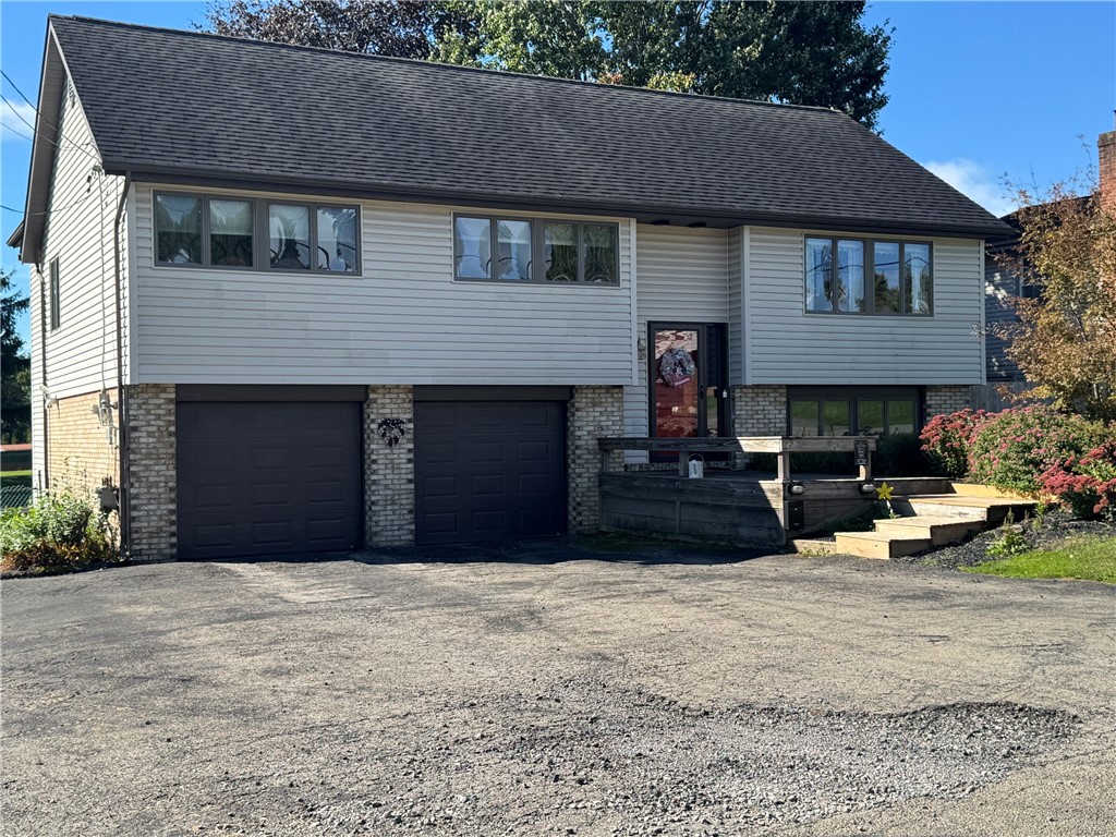 104 Woodbury Dr — photo 1