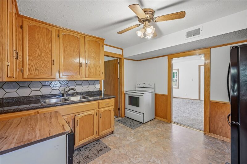 1251 Franklin Rd — photo 3