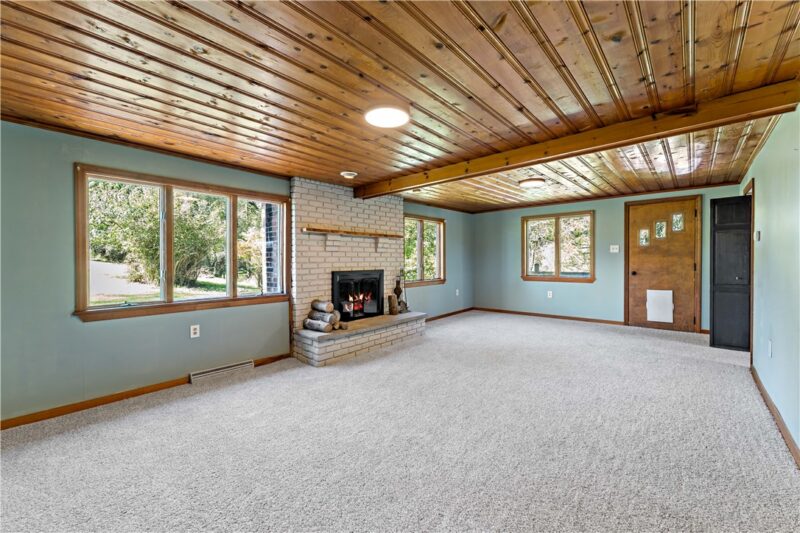 358 Municipal Dr — photo 6