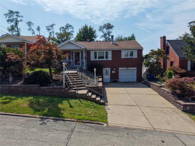 922 Lindberg Ave — photo 2