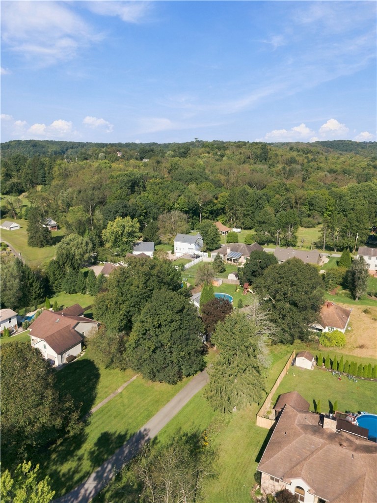 140 McDermott Rd — photo 6