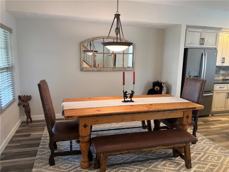 9034 Evergreen Court — photo 2