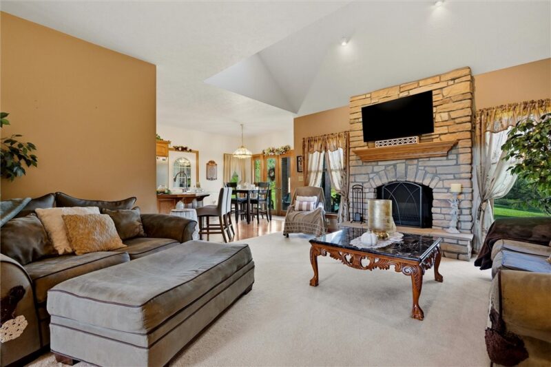 270 Kauffman Rd — photo 7
