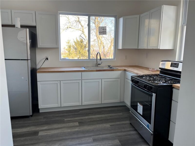 2729 Custer Ave — photo 7