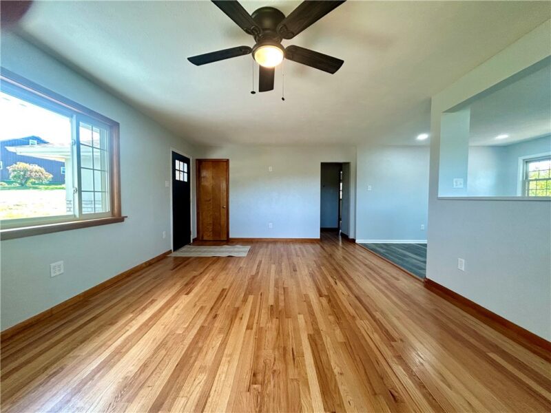 714 Maple Dr — photo 6