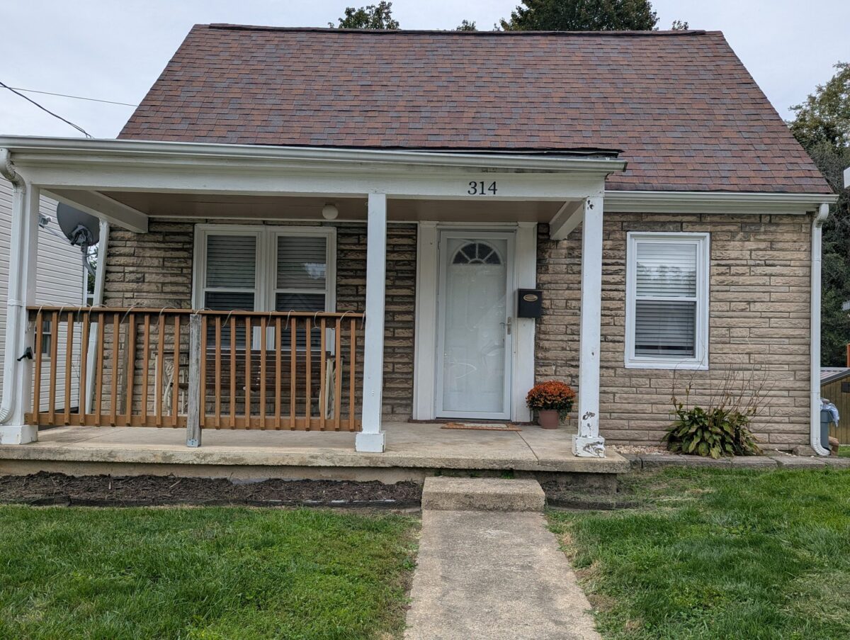 314 James St — photo 1