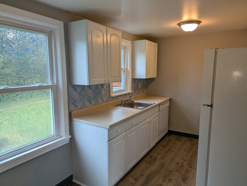 314 James St — photo 8
