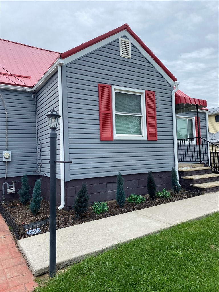 109 Roberts Street — photo 4