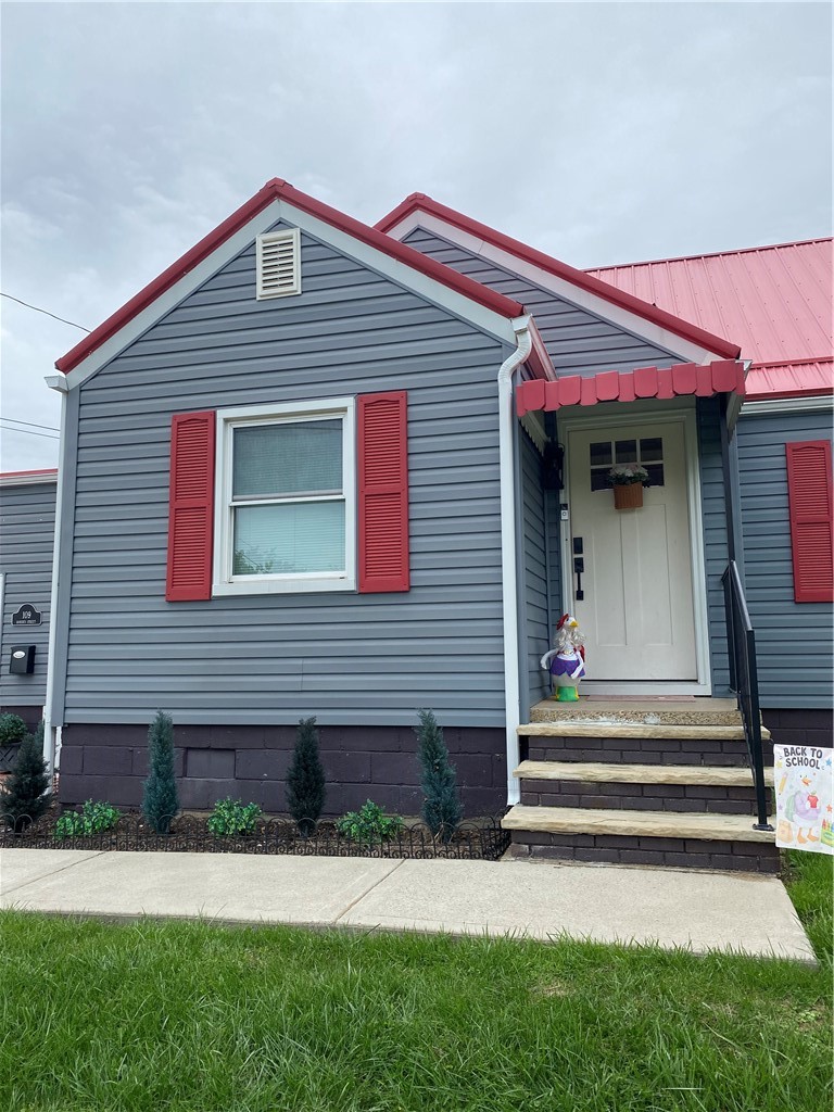 109 Roberts Street — photo 5