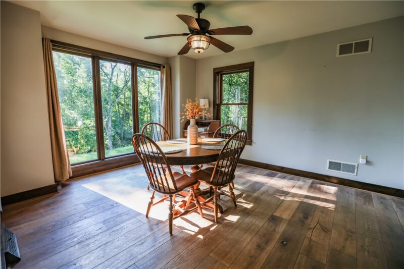 270 Mcdowell Ln — photo 8