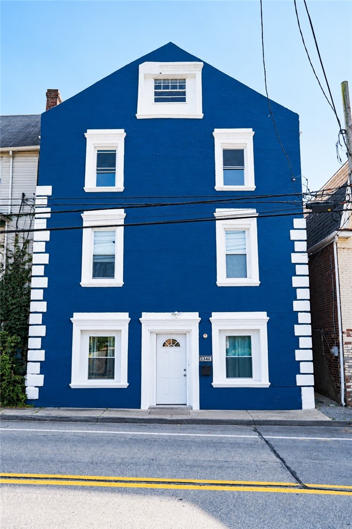 2346 Main St — photo 1