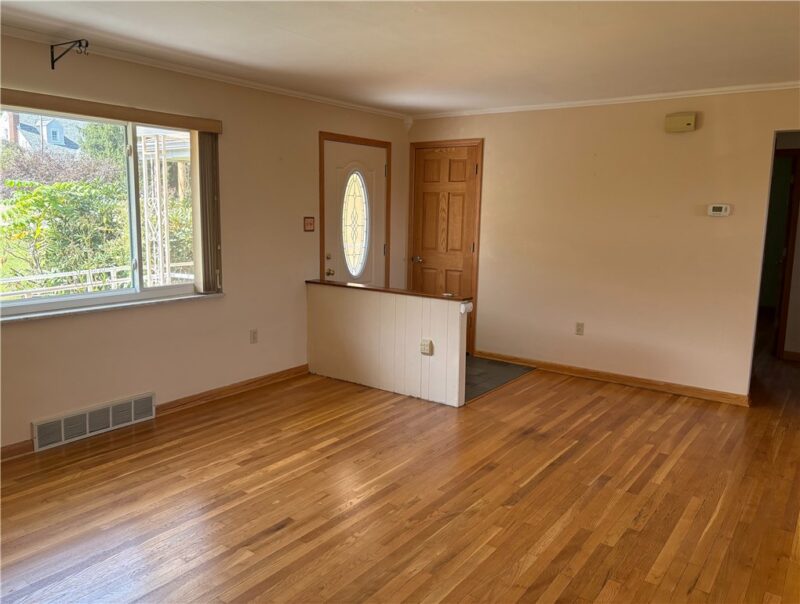 230 McCartney DR — photo 5