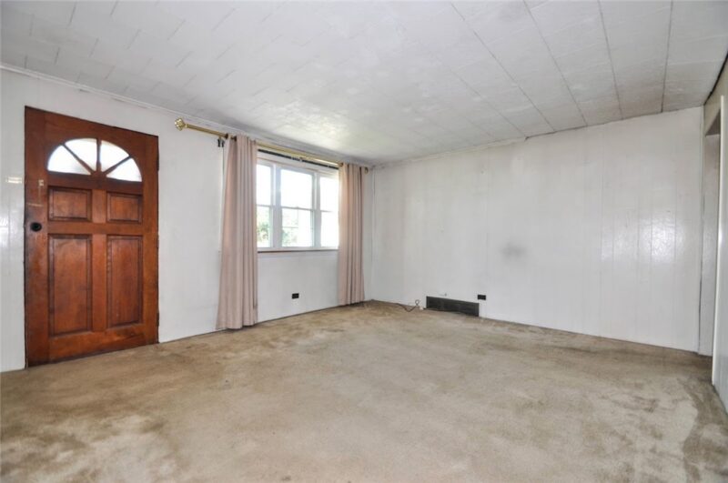 46 Crawford Rd — photo 6