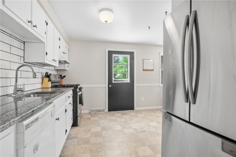 102 Farmington Dr — photo 8