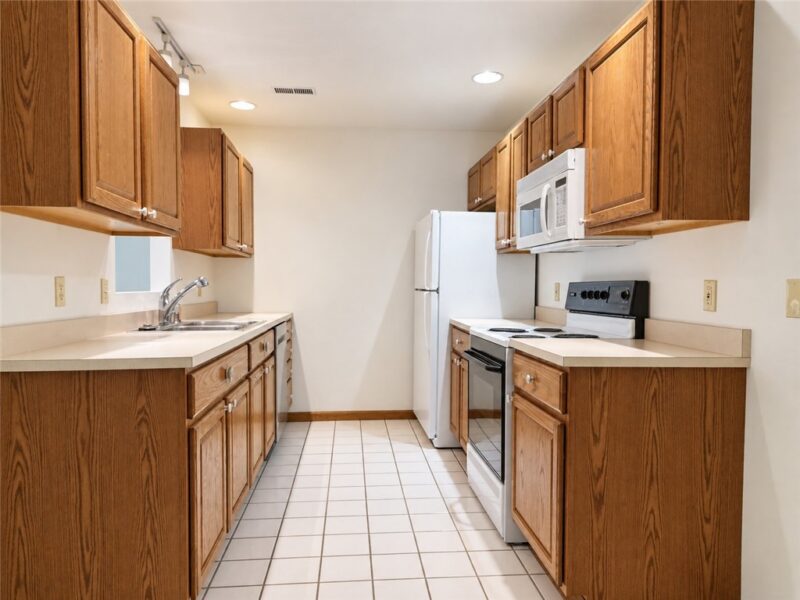121 Windy Drive — photo 5