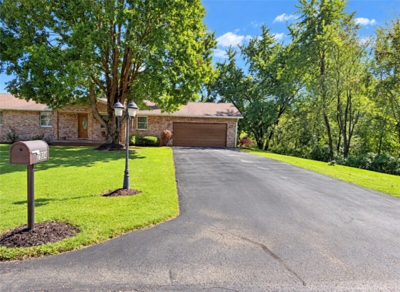 2924 Glenda Dr — photo 4