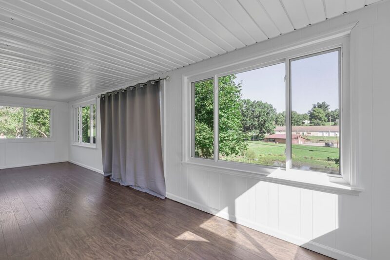 118 Foster Rd — photo 3