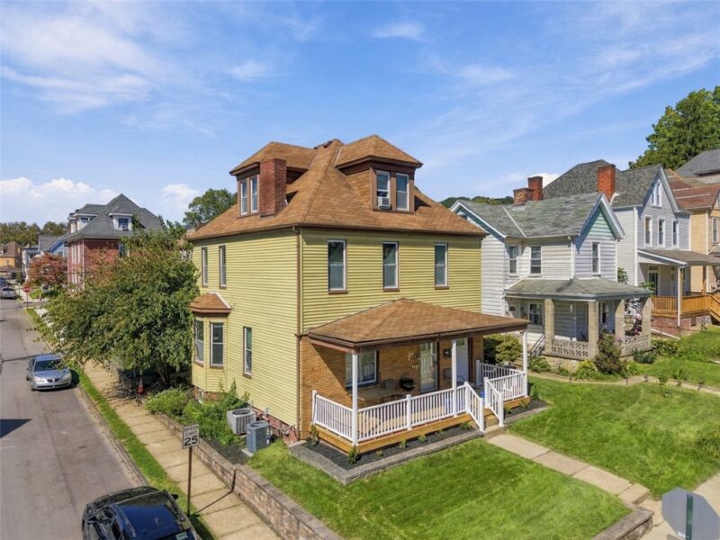 203 Cleveland Ave — photo 2