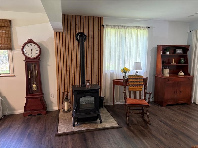 147 Fetterman Lane — photo 7